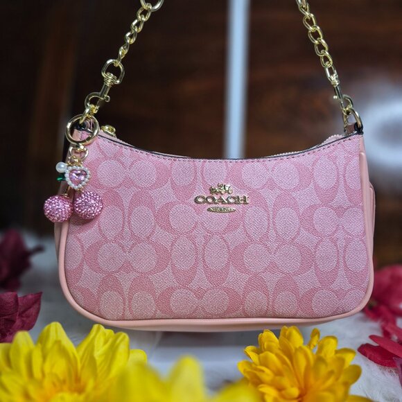 Coach Bag - Picture 1 of 3
